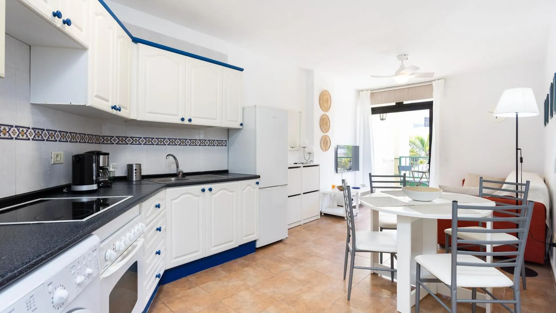 Home2Book Cozy Coastal Apt & Pool, Los Cristianos Arona  Arona (Tenerife)