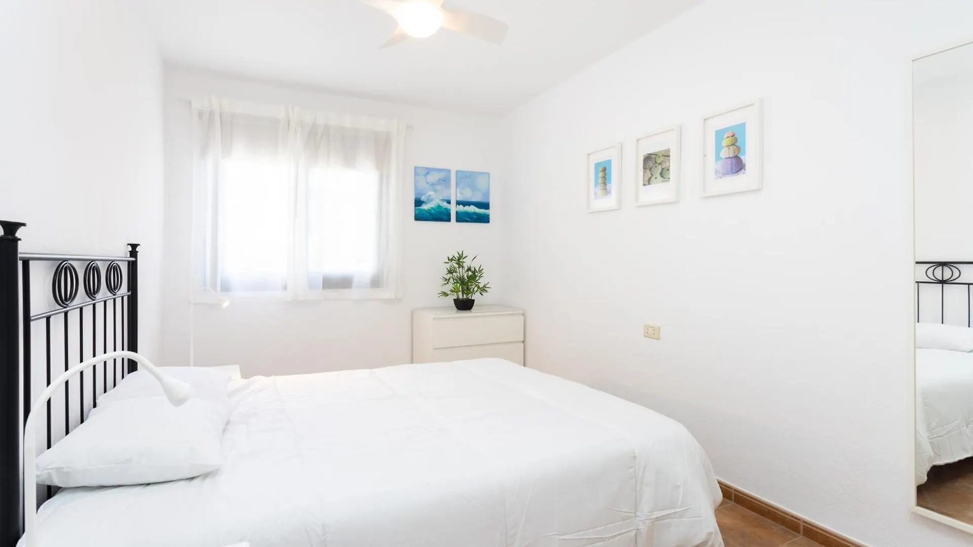 Home2Book Cozy Coastal Apt & Pool, Los Cristianos Arona  Apartment Arona (Tenerife)